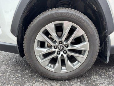 2023 Toyota RAV4 XLE Premium AWD (Natl)