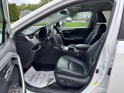 2024 Toyota RAV4 Hybrid XLE Premium AWD (Natl)