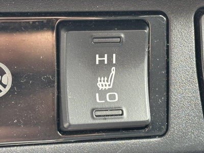 2024 Toyota RAV4 Hybrid XLE Premium AWD (Natl)