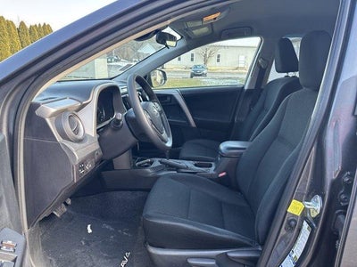 2017 Toyota RAV4 LE AWD (Natl)