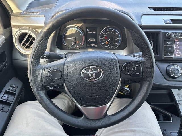 2017 Toyota RAV4 LE AWD (Natl)