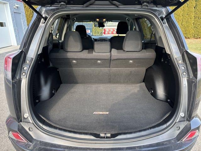 2017 Toyota RAV4 LE AWD (Natl)