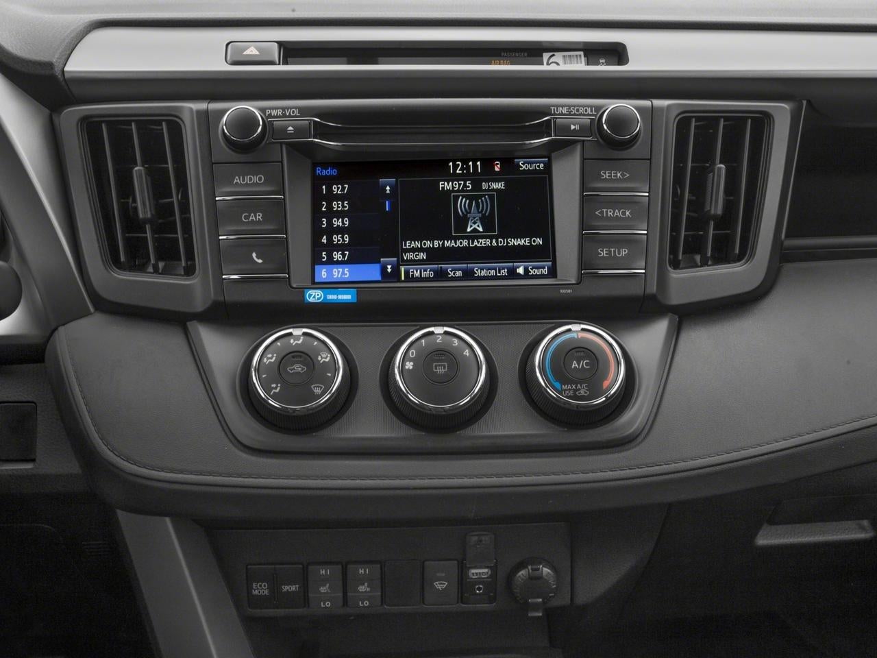 2018 Toyota RAV4 LE AWD (Natl)