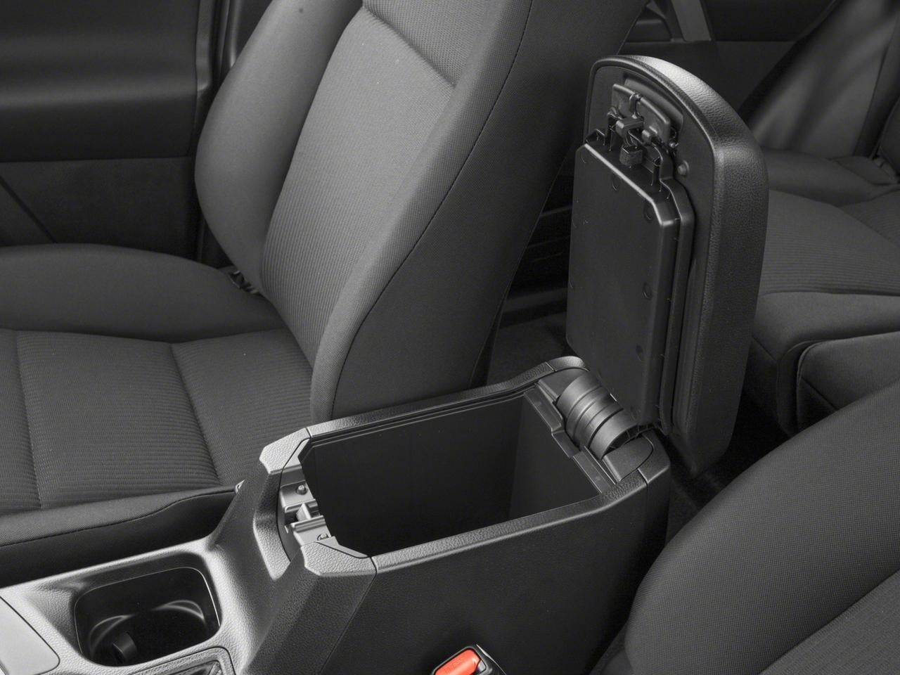 2018 Toyota RAV4 LE AWD (Natl)