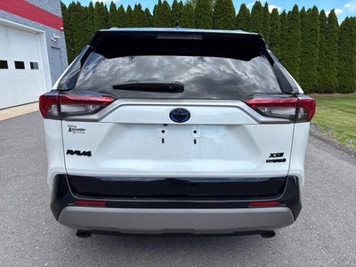 2024 Toyota RAV4 Hybrid XSE AWD (Natl)