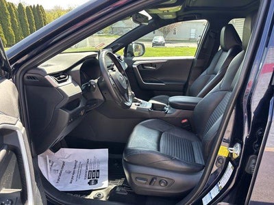 2020 Toyota RAV4 Hybrid XSE AWD (Natl) *Ltd Avail*