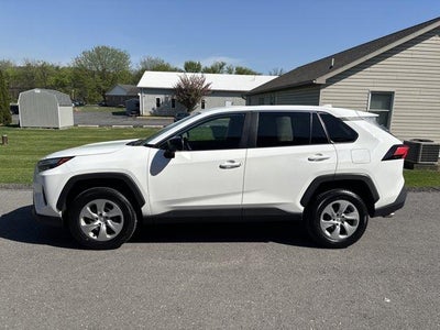 2024 Toyota RAV4 LE AWD (Natl)