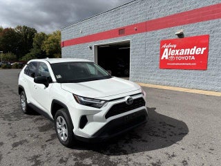 2025 Toyota RAV4 LE AWD (Natl)