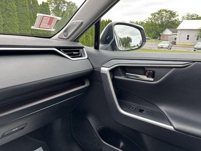 2022 Toyota RAV4 Limited AWD (GS)