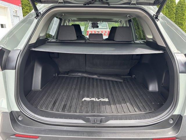 2023 Toyota RAV4 XLE AWD (Natl)