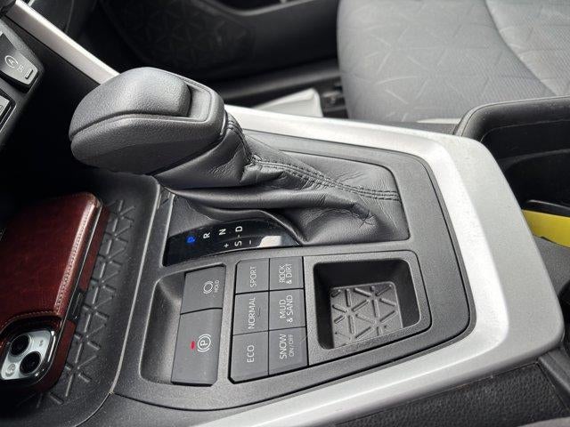 2020 Toyota RAV4 XLE AWD (Natl)