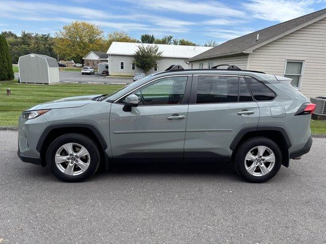 2020 Toyota RAV4 XLE AWD (Natl)