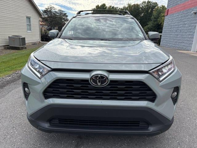 2020 Toyota RAV4 XLE AWD (Natl)