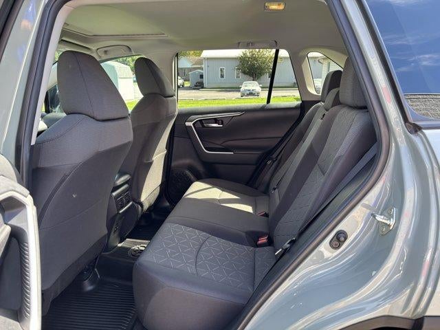 2021 Toyota RAV4 XLE AWD (Natl)