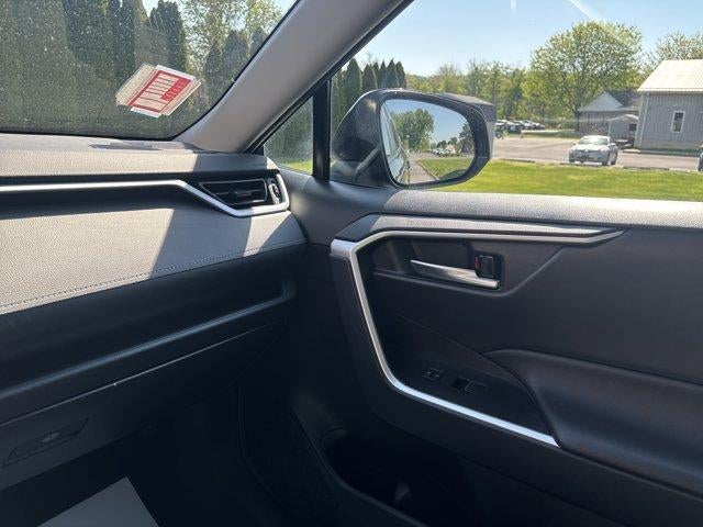 2025 Toyota RAV4 XLE AWD (Natl)