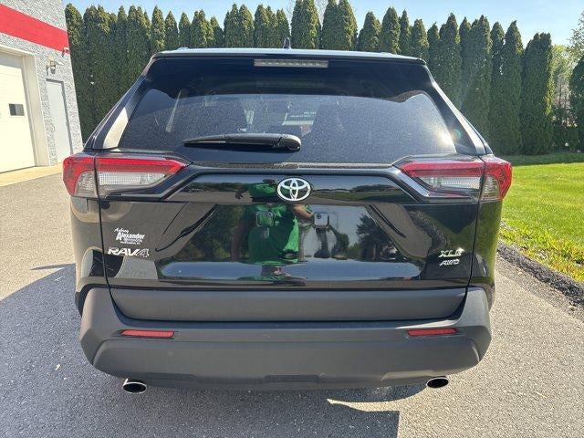 2025 Toyota RAV4 XLE AWD (Natl)