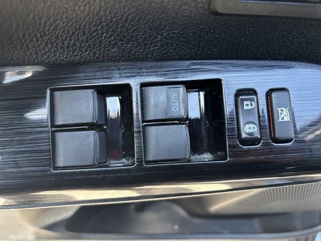 2017 Toyota RAV4 Limited FWD (Natl)