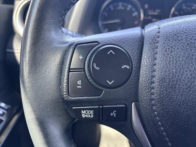 2017 Toyota RAV4 Limited FWD (Natl)