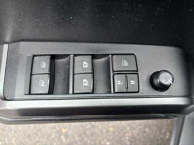 2022 Toyota Tacoma 4WD 4WD TRD Sport Double Cab 5' Bed V6 AT (Natl)