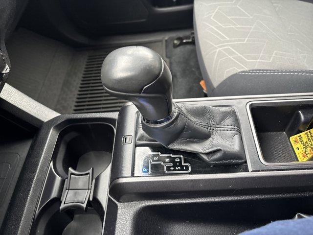 2022 Toyota Tacoma 4WD 4WD TRD Sport Double Cab 5' Bed V6 AT (Natl)