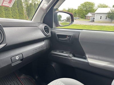 2021 Toyota Tacoma 4WD 4WD SR Double Cab 5' Bed V6 AT (GS)