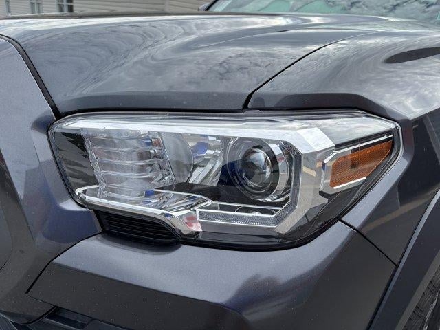 2023 Toyota Tacoma 4WD 4WD TRD Off Road Double Cab 5' Bed V6 AT (Natl)