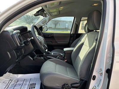 2023 Toyota Tacoma 4WD 4WD SR Double Cab 5' Bed V6 AT (GS)