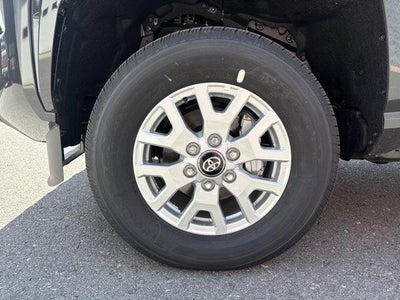 2026 Toyota Tacoma 2WD 2WD SR5 Double Cab 5' Bed AT (SE)