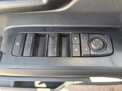 2026 Toyota Tacoma 2WD 2WD SR5 Double Cab 5' Bed AT (SE)