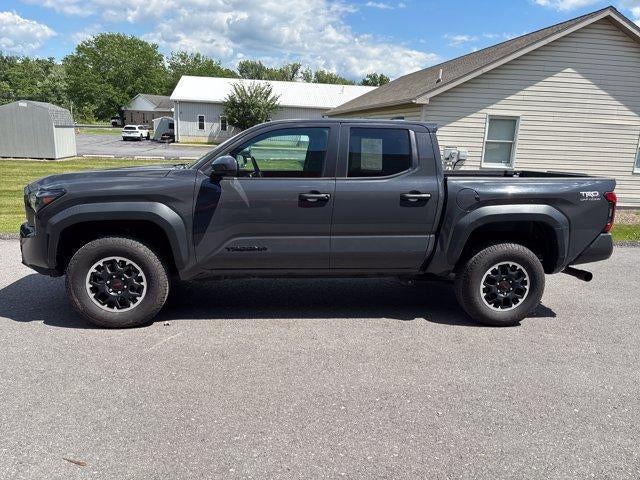 2024 Toyota Tacoma 4WD 4WD TRD Off Road Double Cab 5' Bed AT (Natl)
