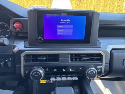 2026 Toyota Tacoma 4WD 4WD TRD Sport Double Cab 5' Bed AT (Natl)