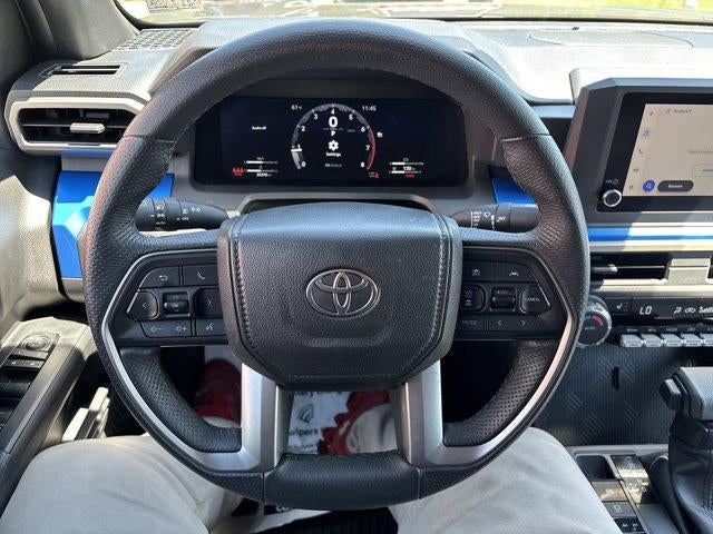 2025 Toyota Tacoma 4WD 4WD TRD Off Road Double Cab 5' Bed AT (Natl)
