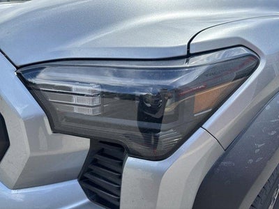 2024 Toyota Tacoma 4WD 4WD SR5 Double Cab 5' Bed AT (GS)
