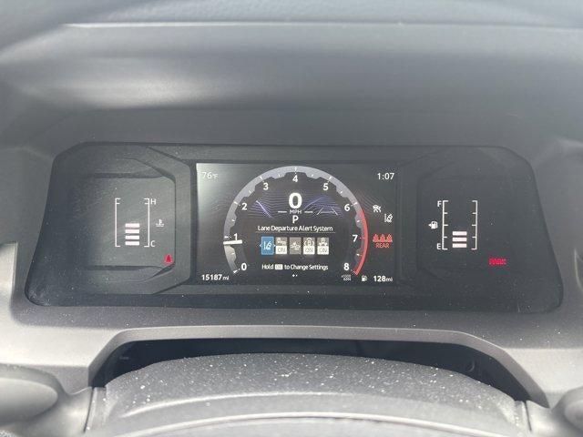 2025 Toyota Tacoma 4WD 4WD SR5 Double Cab 5' Bed AT (GS)