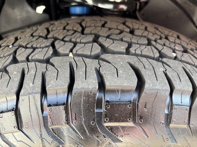 2026 Toyota Tacoma 4WD 4WD TRD Off Road Double Cab 5' Bed AT (Natl)