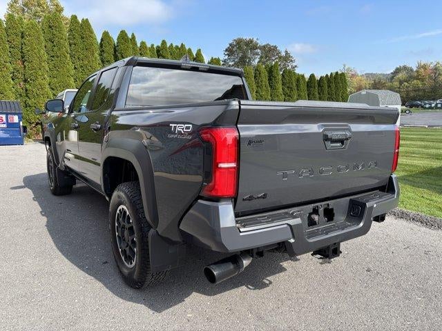 2026 Toyota Tacoma 4WD 4WD TRD Off Road Double Cab 5' Bed AT (Natl)