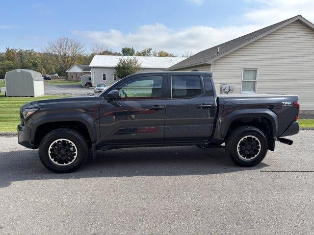 2026 Toyota Tacoma 4WD 4WD TRD Off Road Double Cab 5' Bed AT (Natl)