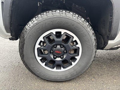 2024 Toyota Tacoma 4WD 4WD SR5 Double Cab 5' Bed AT (GS)