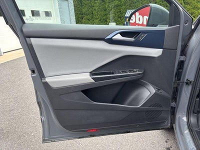 2023 Volkswagen Taos SE 4MOTION *Ltd Avail*