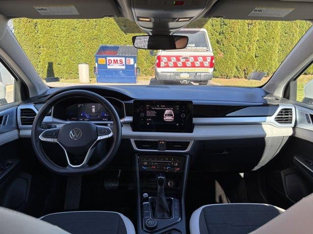 2026 Volkswagen Taos SE 4MOTION