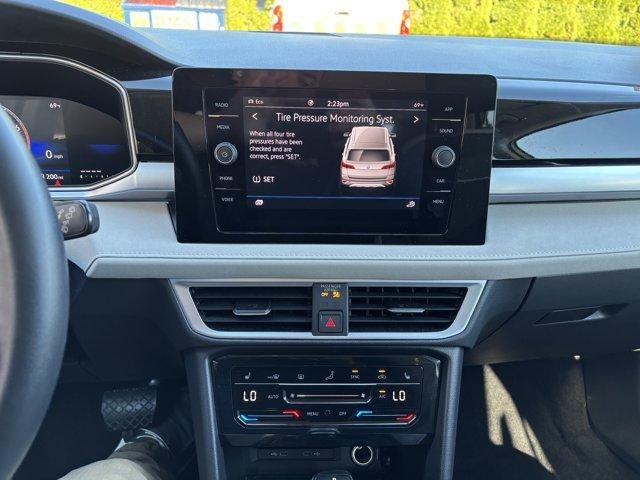2026 Volkswagen Taos SE 4MOTION