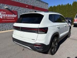2026 Volkswagen Taos SE 4MOTION