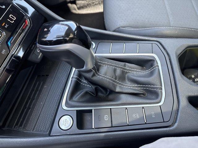 2025 Volkswagen Jetta SE Auto