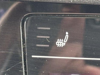 2025 Volkswagen Jetta SE Auto