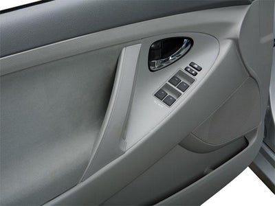 2010 Toyota Camry 4dr Sdn I4 Auto LE (Natl)