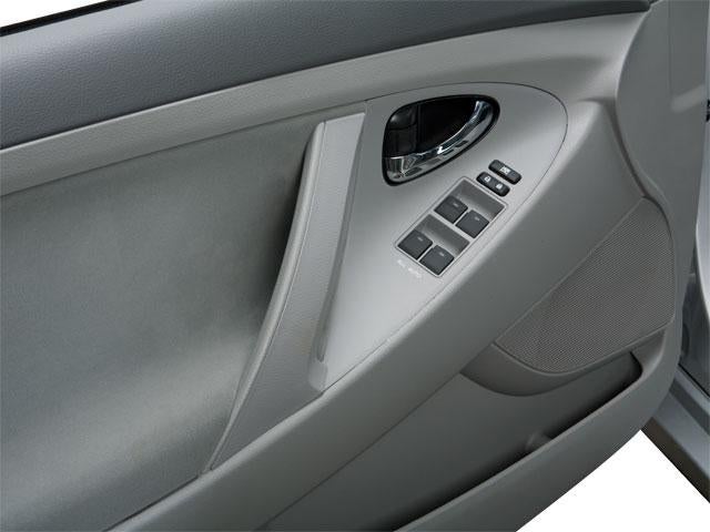 2010 Toyota Camry 4dr Sdn I4 Auto LE (Natl)