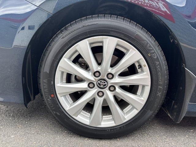 2020 Toyota Camry LE Auto (SE)