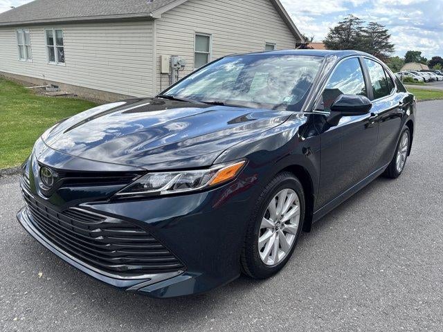 2020 Toyota Camry LE Auto (SE)