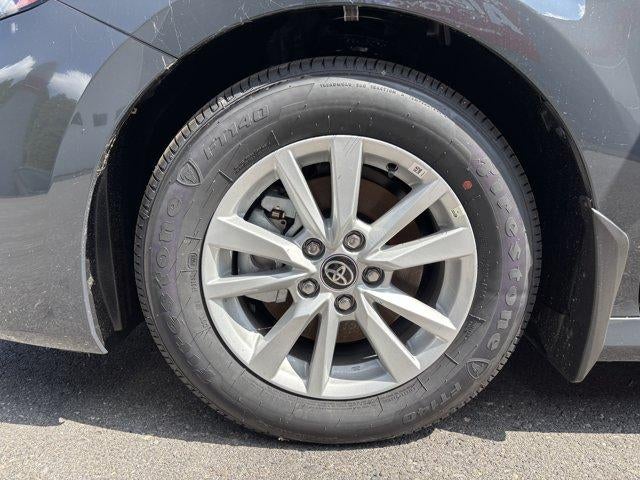 2026 Toyota Camry LE (SE)