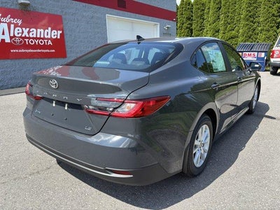 2026 Toyota Camry LE (SE)